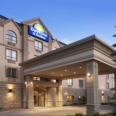 Days Inn & Suites By Wyndham Collingwood Exterior foto